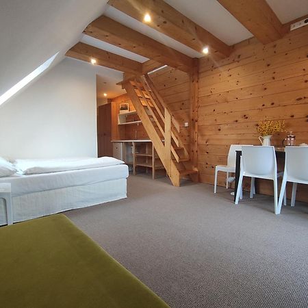 Holiday Home Holiday Raj Bešeňová Extérieur photo
