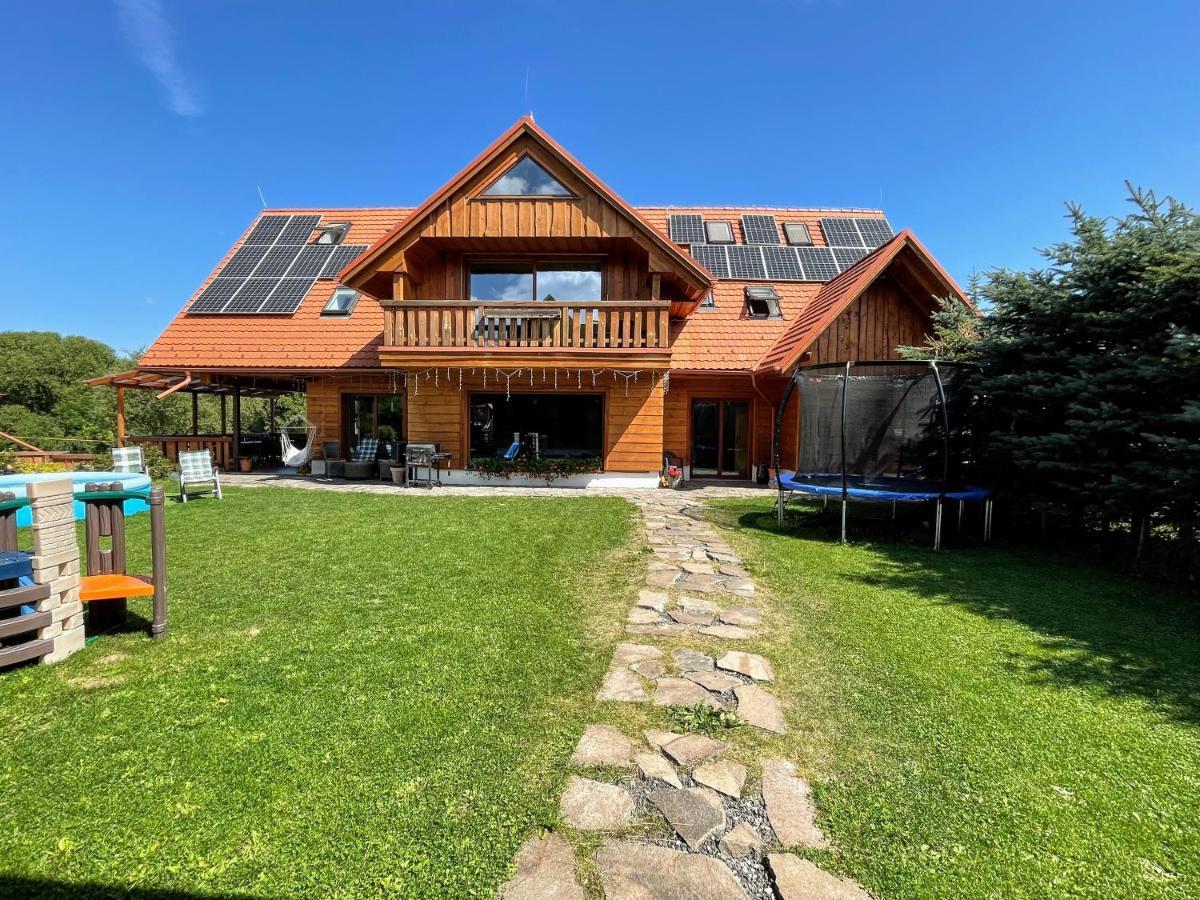 Holiday Home Holiday Raj Bešeňová Extérieur photo