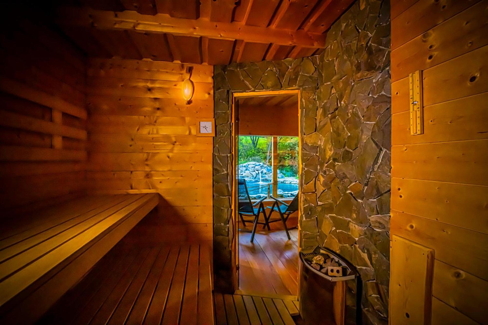 Holiday Home Holiday Raj Bešeňová Extérieur photo