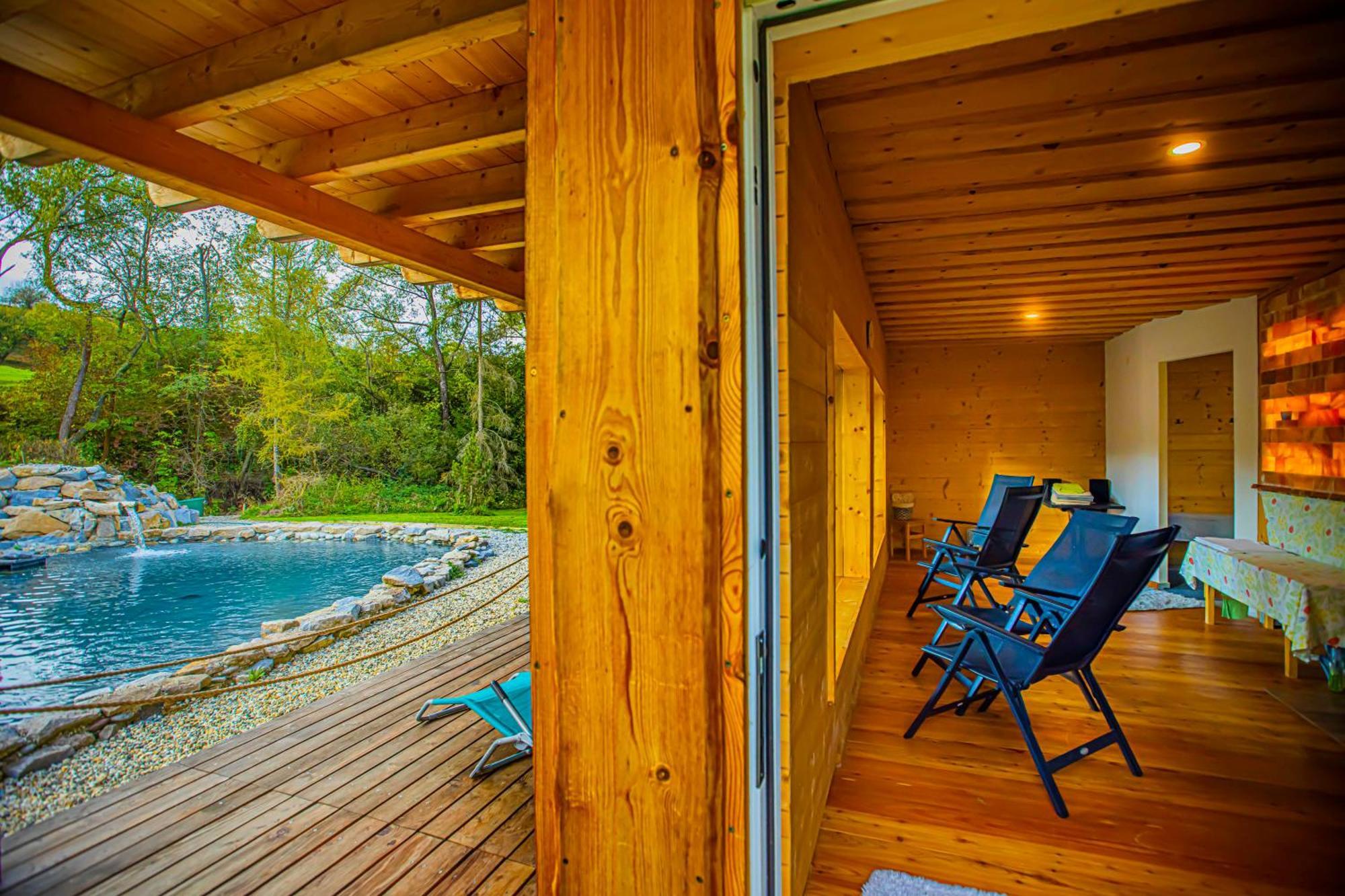 Holiday Home Holiday Raj Bešeňová Extérieur photo