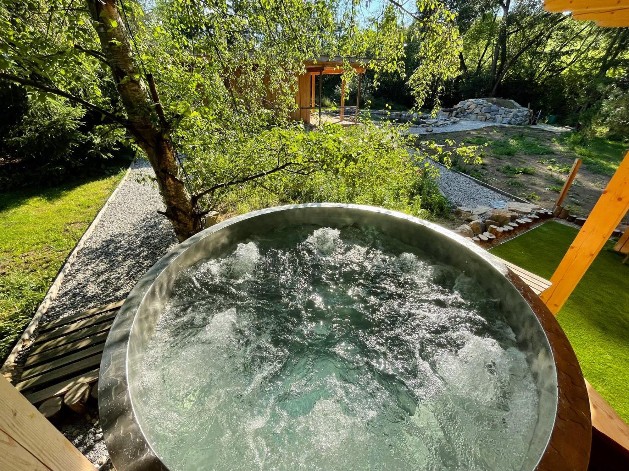Holiday Home Holiday Raj Bešeňová Extérieur photo